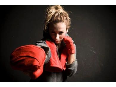 Frauen-Selbstverteidigung & Fitnessboxen in Kärnten – Kraft, Kondition und Technik in der Kampfkunstschule CFC